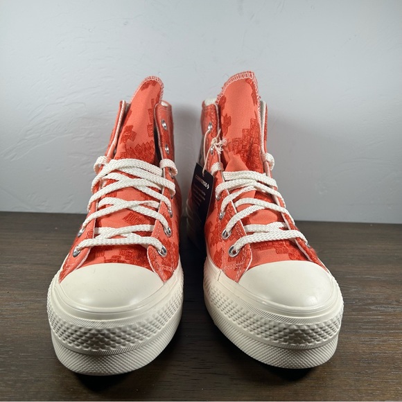 NWT Converse Women's Chuck Taylor Orange All Star Lift Platform Shoes size 7.5 - Picture 2 of 7